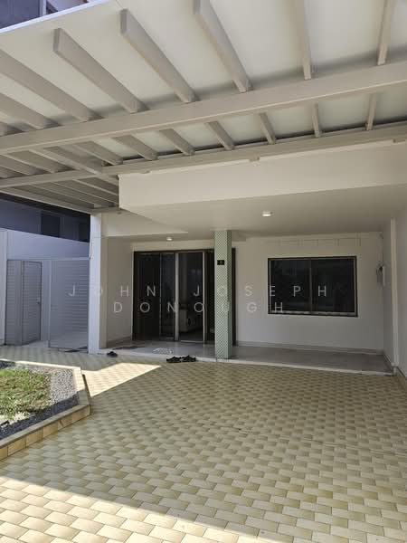 Jalan Sahabat, Jalan Sahabat, 4 Bedrooms, 2,692 sqft, Terraced House For Rent, by John Joseph Donough, 500210364 - Exterior - PropertyGuru.com.sg