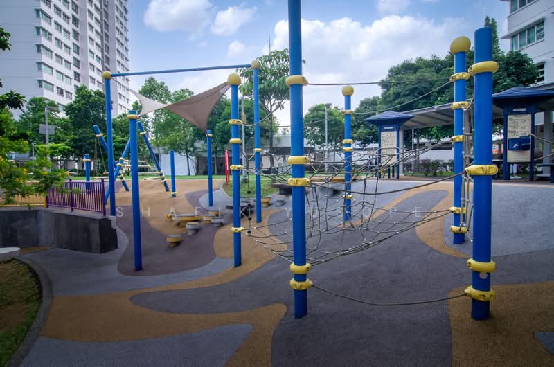 130A Lorong 1 Toa Payoh, 130A Lorong 1 Toa Payoh, 3 Bedrooms, 1,001 sqft, HDB Flat For Sale, by Shafik Yusope, 500210376 - Exterior - PropertyGuru.com.sg