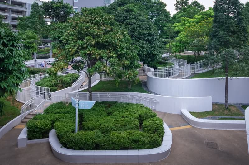 130A Lorong 1 Toa Payoh, 130A Lorong 1 Toa Payoh, 3 Bedrooms, 1,001 sqft, HDB Flat For Sale, by Shafik Yusope, 500210376 - Exterior - PropertyGuru.com.sg