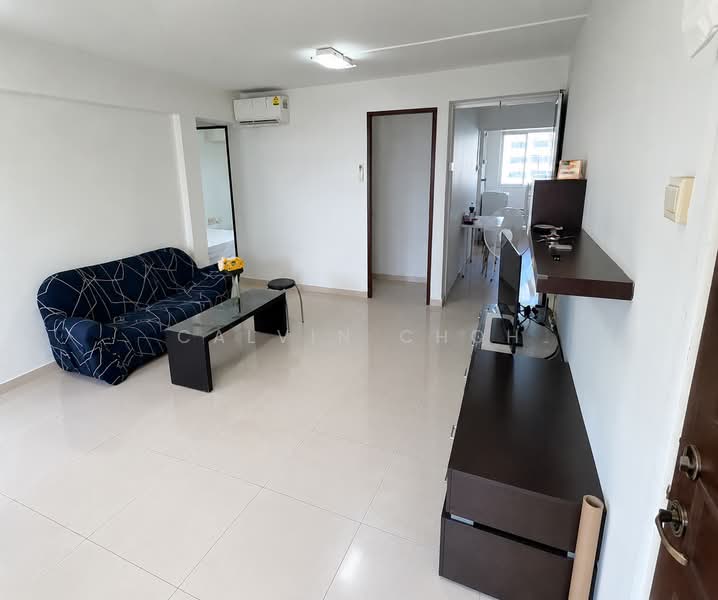 214 Lorong 8 Toa Payoh, 214 Lorong 8 Toa Payoh, 3 Bedrooms, 882 sqft, HDB Flat For Sale, by Calvin Choh, 500210378 - Living Room - PropertyGuru.com.sg