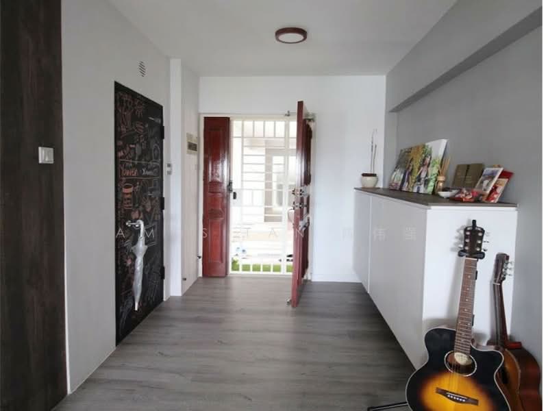 11 Cantonment Close, 11 Cantonment Close, 3 Bedrooms, 1,184 sqft, HDB Flat For Sale, by Amos Tan 陈伟强, 500210394 - Entrance - PropertyGuru.com.sg