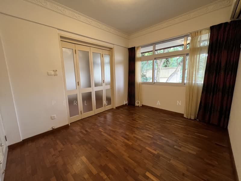 Allsworth Park, 355 Holland Road, 4 Bedrooms, 3,401 sqft, Condominium For Sale, by Perlin Ho A N, 500210396 - Common bedroom - PropertyGuru.com.sg