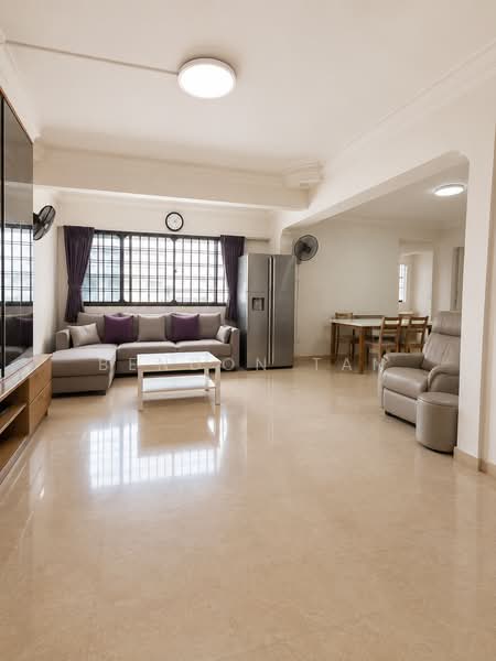 787E Woodlands Crescent, 787E Woodlands Crescent, 3 Bedrooms, 1,292 sqft, HDB Flat For Sale, by Bendon Tan, 500210397 - Living Room - PropertyGuru.com.sg