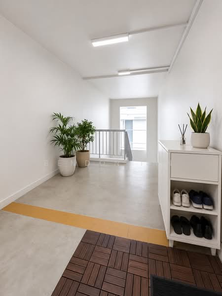 787E Woodlands Crescent, 787E Woodlands Crescent, 3 Bedrooms, 1,292 sqft, HDB Flat For Sale, by Bendon Tan, 500210397 - Entrance - PropertyGuru.com.sg