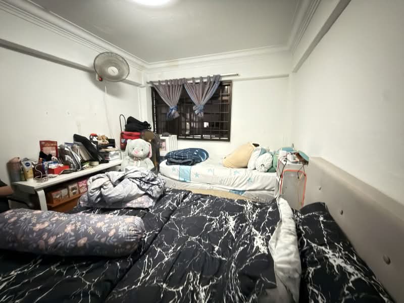 118 Serangoon North Avenue 1, 118 Serangoon North Avenue 1, 3 Bedrooms, 980 sqft, HDB Flat For Sale, by Sam Lim, 500210399 - Bedroom - PropertyGuru.com.sg