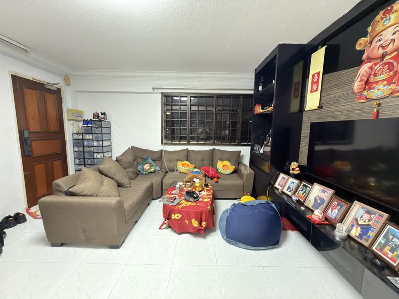 118 Serangoon North Avenue 1, 118 Serangoon North Avenue 1, 3 Bedrooms, 980 sqft, HDB Flat For Sale, by Sam Lim, 500210399 - Living Room - PropertyGuru.com.sg