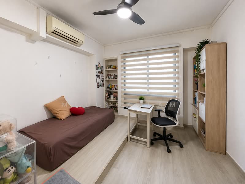 Spacious exec apartment walk to 2 MRT station!, , 3 Bedrooms, 1,400 sqft, HDB Flat For Sale, by Melissa Lam, 500210403 - Bedroom - PropertyGuru.com.sg