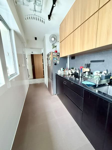152B Bedok South Road, Bedok South Road, 1 Bedroom, 506 sqft, HDB Flat For Sale, by Moses Quek, 500210406 - Kitchen - PropertyGuru.com.sg