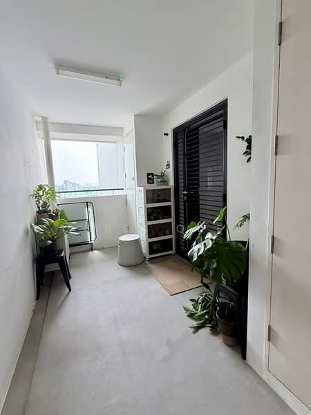 152B Bedok South Road, Bedok South Road, 1 Bedroom, 506 sqft, HDB Flat For Sale, by Moses Quek, 500210406 - Balcony - PropertyGuru.com.sg