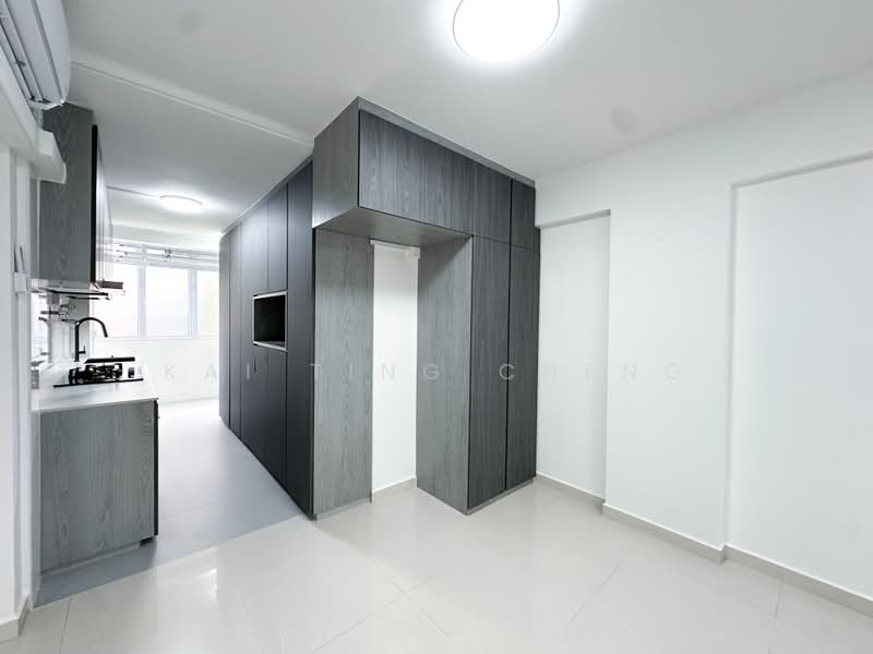 60 Circuit Road, 60 Circuit Road, 2 Bedrooms, 603 sqft, HDB Flat For Sale, by Kai Ting Cheng, 500210408 - Kitchen - PropertyGuru.com.sg