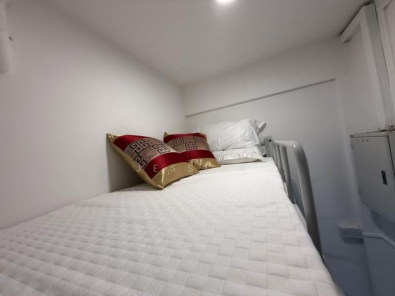 Summerdale, 8 Boon Lay Drive, Boon Lay / Jurong / Tuas, Room Rental, 60 sqft, Condominium For Rent, by Jessica Liang, 500210411 - Bedroom - PropertyGuru.com.sg