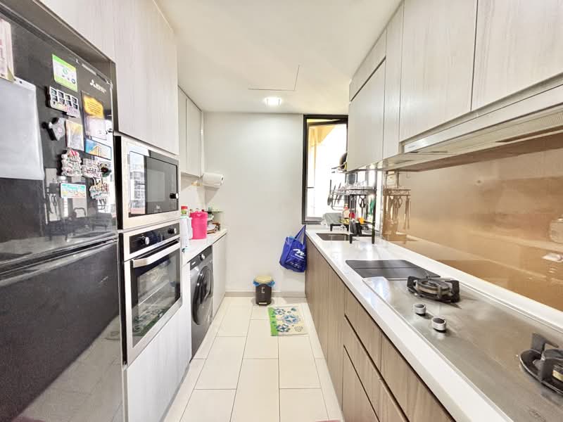 Palm Isles, 34 Flora Drive, 3 Bedrooms, 990 sqft, Condominium For Sale, by Jerlyn Tan, 500210430 - Kitchen - PropertyGuru.com.sg