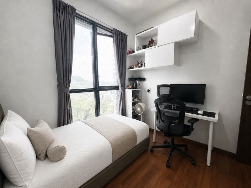 Foresque Residences, 107 Petir Road, Dairy Farm / Bukit Panjang / Choa Chu Kang, 3 Bedrooms, 1,281 sqft, Condominium For Sale, by George Koh, 500210431 - Bedroom - PropertyGuru.com.sg