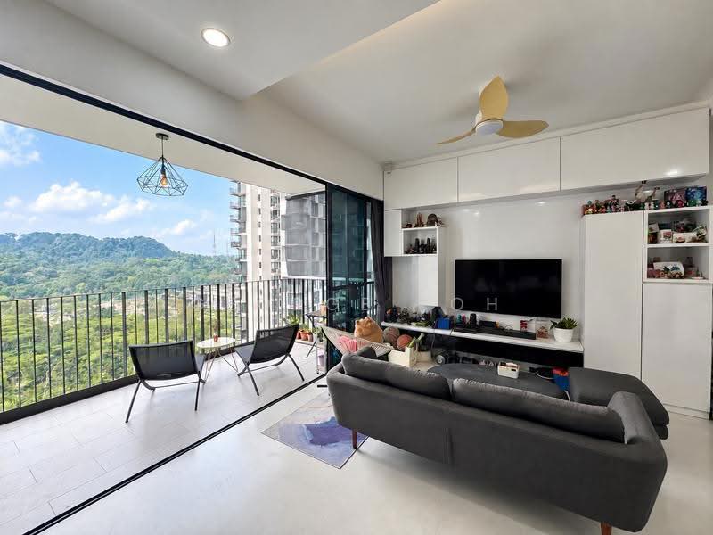 Foresque Residences, 107 Petir Road, Dairy Farm / Bukit Panjang / Choa Chu Kang, 3 Bedrooms, 1,281 sqft, Condominium For Sale, by George Koh, 500210431 - Living Room - PropertyGuru.com.sg