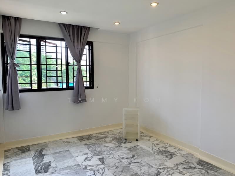 425 Ang Mo Kio Avenue 3, 425 Ang Mo Kio Avenue 3, 3 Bedrooms, 947 sqft, HDB Flat For Sale, by Tammy Koh, 500210451 - Common Bedroom with unblocked view - PropertyGuru.com.sg