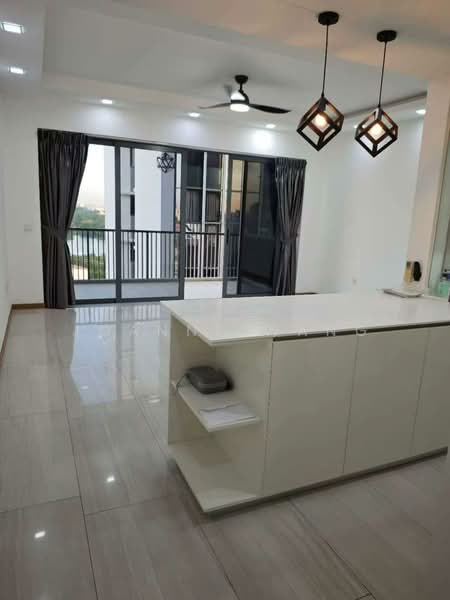 Lakeville, 3 Jurong Lake Link, 3 Bedrooms, 1,141 sqft, Condominium For Rent, by Joanne Wang, 500210459 - Living Room - PropertyGuru.com.sg