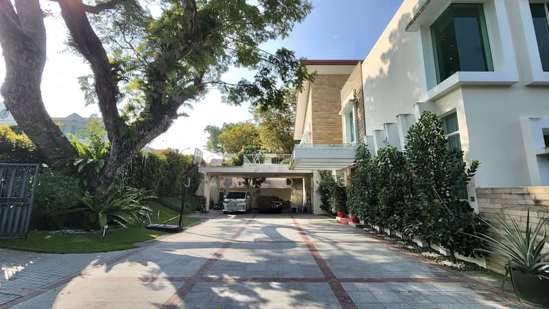 Tanglin Locale GCB | Prime & Exclusive, , 5 Bedrooms, 8,800 sqft, Good Class Bungalow For Sale, by Jac Ong, 500210468 - Exterior - PropertyGuru.com.sg