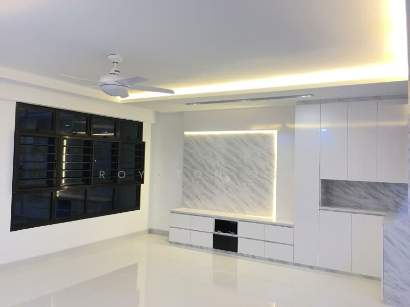 808C Choa Chu Kang Avenue 1, 808C Choa Chu Kang Avenue 1, 3 Bedrooms, 1,205 sqft, HDB Flat For Sale, by Royston Ong, 500210470 - Living Room - PropertyGuru.com.sg