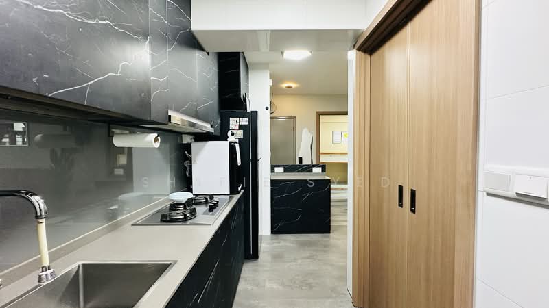 419A Northshore Drive, 419A Northshore Drive, 2 Bedrooms, 721 sqft, HDB Flat For Sale, by Shafie Syed, 500210500 - Kitchen - PropertyGuru.com.sg