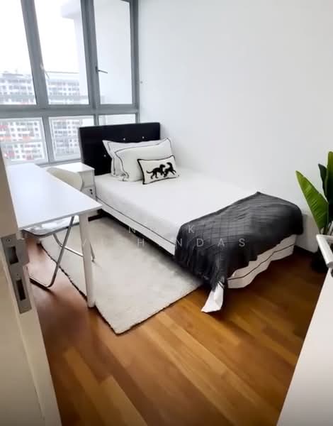 Southbank, 881 North Bridge Road, 1 Bedroom, 150 sqft, Condominium For Rent, by Nick Vishindas, 500210507 - Bedroom - PropertyGuru.com.sg