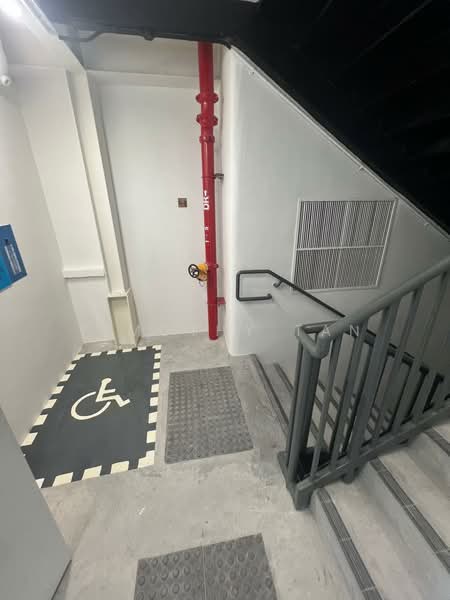 Rare Office Space Near Clarke Quay, North Canal Road, 2,423 sqft, Office For Rent, by Timothy Tan, 500210513 - Corridor - CommercialGuru.com.sg