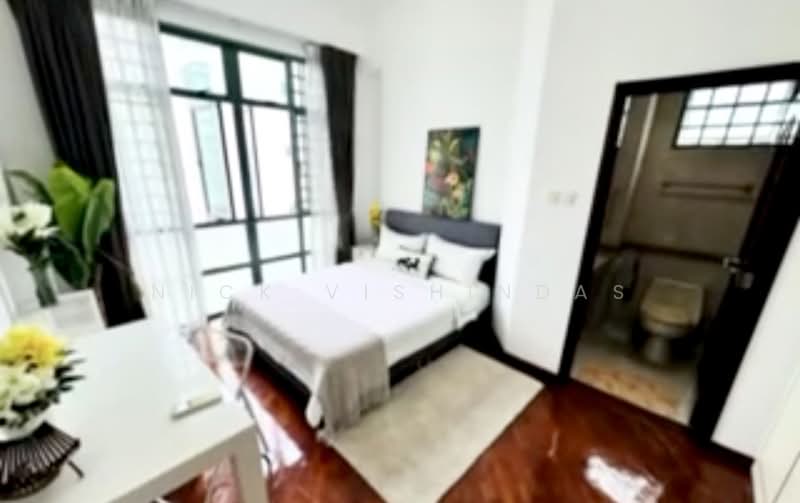 Tanglin Regency, 381 Tanglin Road, 1 Bedroom, 220 sqft, Condominium For Rent, by Nick Vishindas, 500210518 - Bedroom - PropertyGuru.com.sg