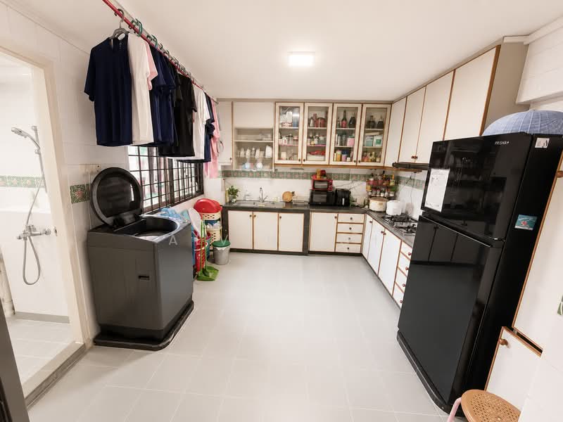 646 Jalan Tenaga, 646 Jalan Tenaga, 3 Bedrooms, 1,119 sqft, HDB Flat For Sale, by Alvin Toh, 500210520 - Kitchen - PropertyGuru.com.sg