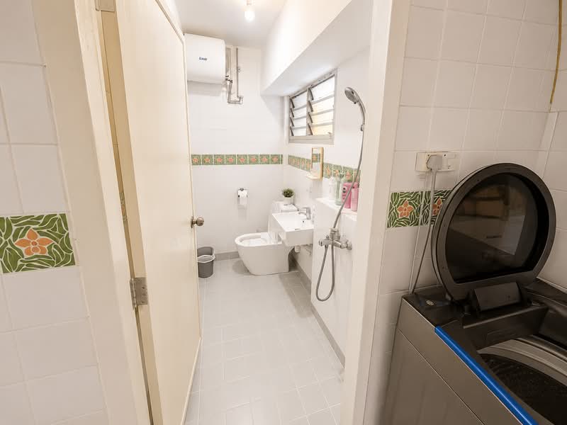 646 Jalan Tenaga, 646 Jalan Tenaga, 3 Bedrooms, 1,119 sqft, HDB Flat For Sale, by Alvin Toh, 500210520 - Bathroom - PropertyGuru.com.sg