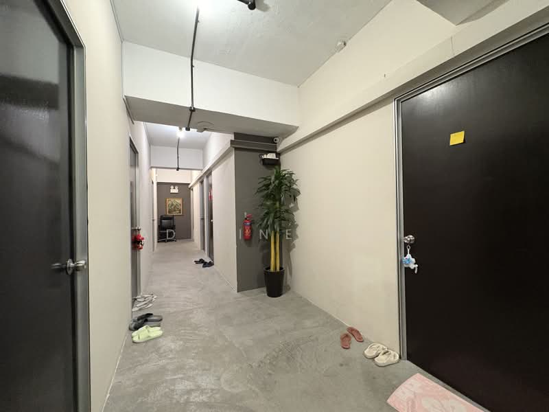 LHK2 Building, 76 Playfair Road, 130 sqft, Light Industrial (B1) For Rent, by Adeline Gan, 500210530 - Corridor - CommercialGuru.com.sg
