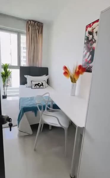Citylights, 80 Jellicoe Road, 1 Bedroom, 150 sqft, Condominium For Rent, by Nick Vishindas, 500210547 - Bedroom - PropertyGuru.com.sg