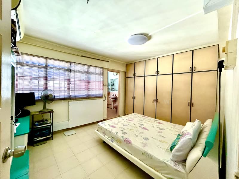815 Tampines Avenue 4, 815 Tampines Avenue 4, 3 Bedrooms, 1,302 sqft, HDB Flat For Sale, by Ernest Liew, 500210558 - Bedroom - PropertyGuru.com.sg