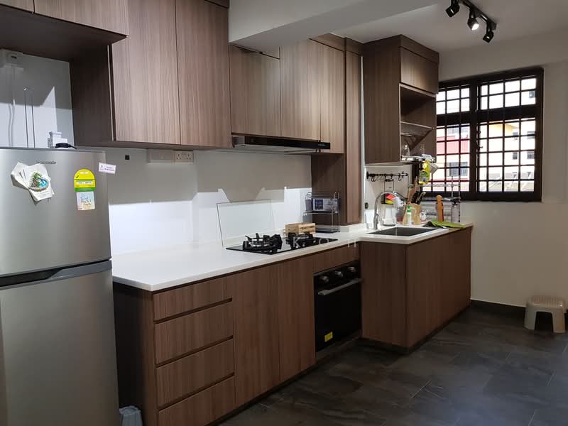 2 Dover Road, 2 Dover Road, 2 Bedrooms, 700 sqft, HDB Flat For Sale, by Ken Koh, 500210560 - Kitchen - PropertyGuru.com.sg