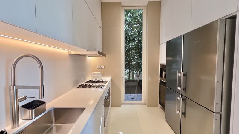Sentosa Cove, Paradise Island, 5 Bedrooms, 8,000 sqft, Detached House For Sale, by Jac Ong, 500210563 - Kitchen - PropertyGuru.com.sg