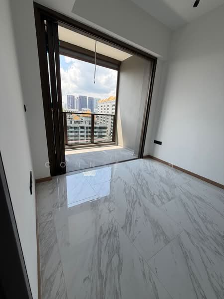 The Landmark, 173 Chin Swee Road, 1 Bedroom, 495 sqft, Condominium For Sale, by Connie Koh, 500210576 - Balcony - PropertyGuru.com.sg