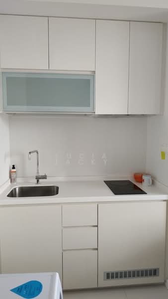 Heron Bay, Upper Serangoon View, 4 Bedrooms, 2,583 sqft, Executive Condominium For Sale, by Lucia Jacky, 500210602 - Kitchen - PropertyGuru.com.sg