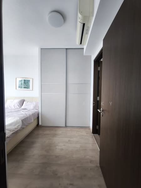 Heron Bay, Upper Serangoon View, 4 Bedrooms, 2,583 sqft, Executive Condominium For Sale, by Lucia Jacky, 500210602 - Bedroom - PropertyGuru.com.sg