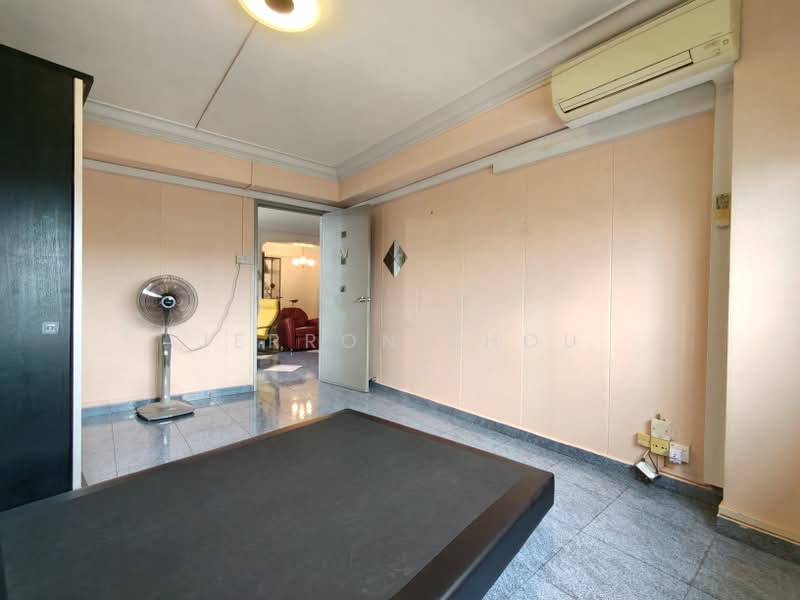 561 Pasir Ris Street 51, 561 Pasir Ris Street 51, Room Rental, 150 sqft, HDB Flat For Rent, by Jerron Zhou, 500210608 - Bedroom - PropertyGuru.com.sg