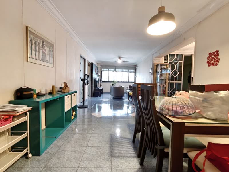 561 Pasir Ris Street 51, 561 Pasir Ris Street 51, Room Rental, 150 sqft, HDB Flat For Rent, by Jerron Zhou, 500210608 - Living & Dining - PropertyGuru.com.sg