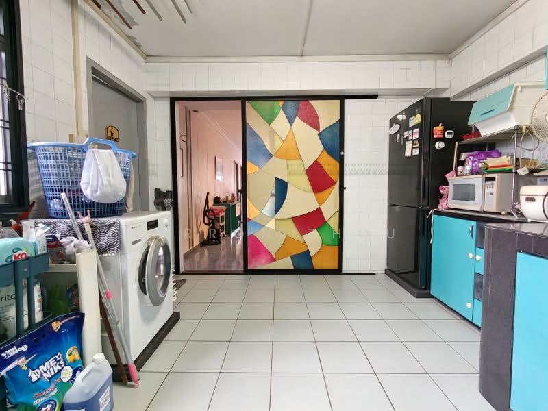 561 Pasir Ris Street 51, 561 Pasir Ris Street 51, Room Rental, 150 sqft, HDB Flat For Rent, by Jerron Zhou, 500210608 - Kitchen - PropertyGuru.com.sg