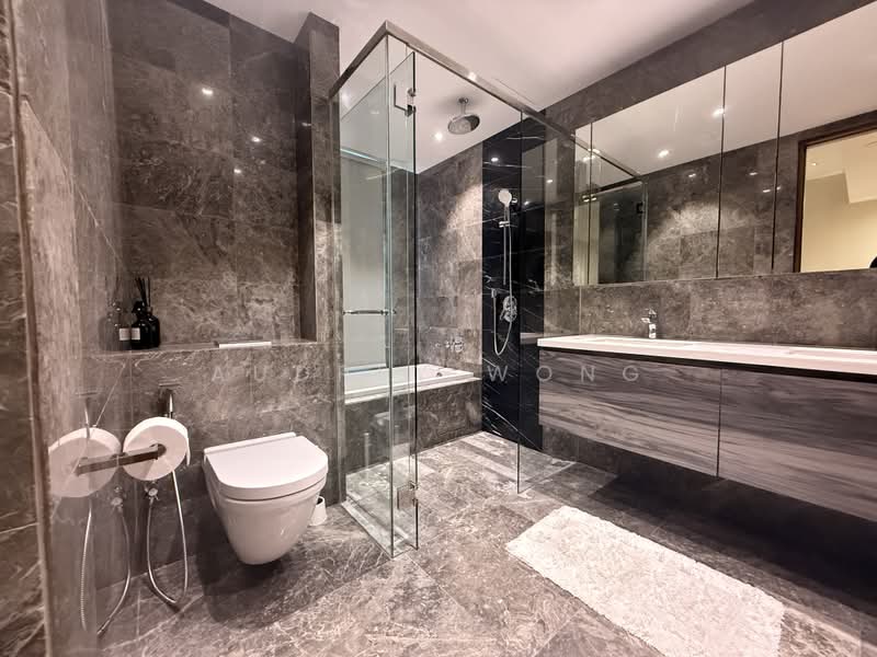 Eng Kong Garden 3.5+B Storey Corner Terrace @ Upper Toh Tuck Terrace, Beauty World, Upper Toh Tuck Terrace, Beauty World MRT, 5 Bedrooms, 5,382 sqft, Corner Terrace For Sale, by Audrey Wong, 500210616 - Bathroom - PropertyGuru.com.sg