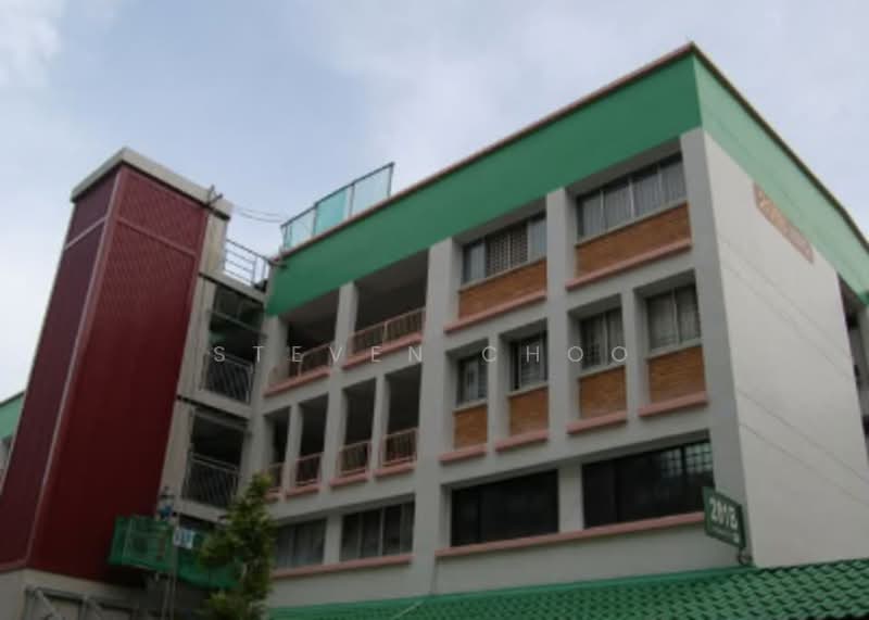 201D Tampines Street 21, 201D Tampines Street 21, Room Rental, 120 sqft, HDB Flat For Rent, by Steven Choo, 500210635 - Exterior - PropertyGuru.com.sg