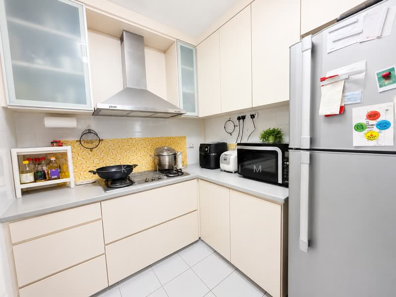 436D Fernvale Road, 436D Fernvale Road, 3 Bedrooms, 1,033 sqft, HDB Flat For Sale, by Kelly Lim, 500210643 - Kitchen - PropertyGuru.com.sg