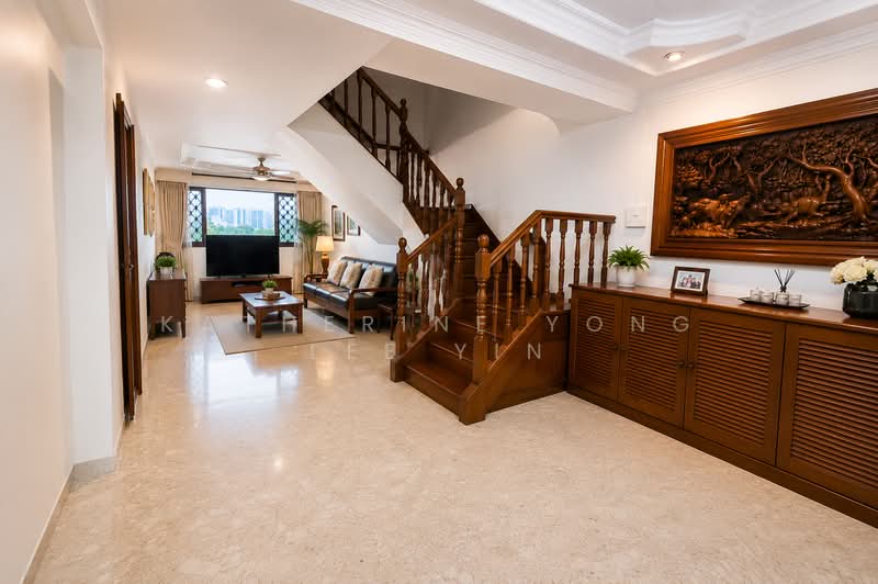 834 Hougang Central, 834 Hougang Central, 3 Bedrooms, 1,581 sqft, HDB Flat For Sale, by Katherine Yong Lee Yin, 500210644 - Living Room - PropertyGuru.com.sg
