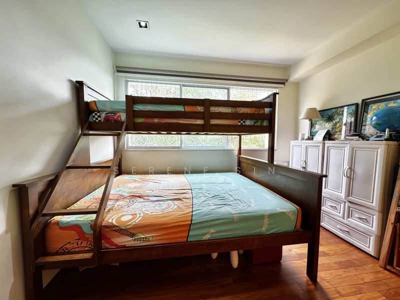 460 Pasir Ris Drive 4, 460 Pasir Ris Drive 4, 4 Bedrooms, 1,571 sqft, HDB Flat For Sale, by Serene Sin, 500210647 - Bedroom - PropertyGuru.com.sg