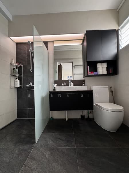 460 Pasir Ris Drive 4, 460 Pasir Ris Drive 4, 4 Bedrooms, 1,571 sqft, HDB Flat For Sale, by Serene Sin, 500210647 - Bathroom - PropertyGuru.com.sg