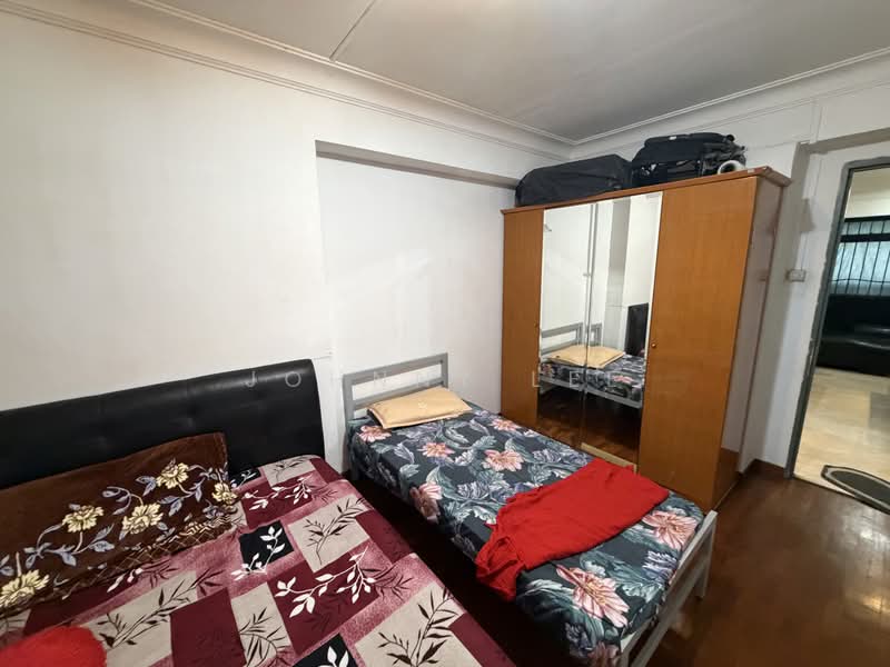 614 Woodlands Avenue 4, 614 Woodlands Avenue 4, 3 Bedrooms, 1,097 sqft, HDB Flat For Sale, by Johnny Lee, 500210660 - Bedroom - PropertyGuru.com.sg