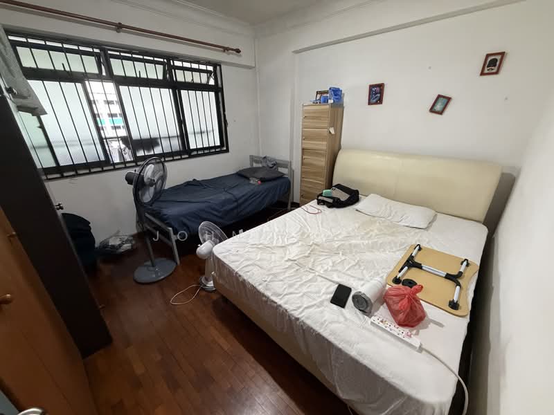 614 Woodlands Avenue 4, 614 Woodlands Avenue 4, 3 Bedrooms, 1,097 sqft, HDB Flat For Sale, by Johnny Lee, 500210660 - Bedroom - PropertyGuru.com.sg
