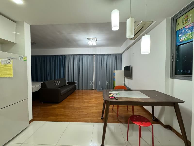 Eight Courtyards, 2 Canberra Drive, Studio, 549 sqft, Condominium For Sale, by Wee Xin Yi, 500210664 - Living Room - PropertyGuru.com.sg