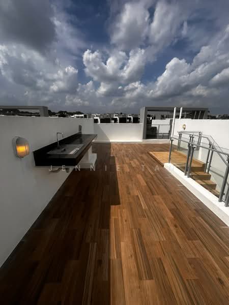 Cabana, 145A Sunrise Terrace, 4 Bedrooms, 2,992 sqft, Cluster House For Sale, by Jennie Tan, 500210665 - Roof Terrace - PropertyGuru.com.sg