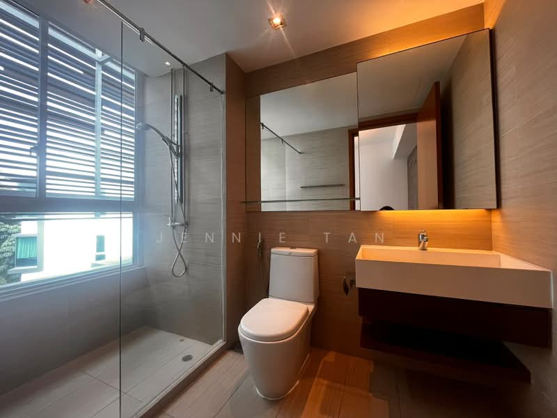 Cabana, 145A Sunrise Terrace, 4 Bedrooms, 2,992 sqft, Cluster House For Sale, by Jennie Tan, 500210665 - Bathroom - PropertyGuru.com.sg